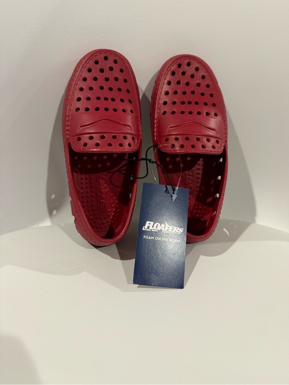 ☀️🌊Floafers Kids Red Foam Dress Loafers NWT